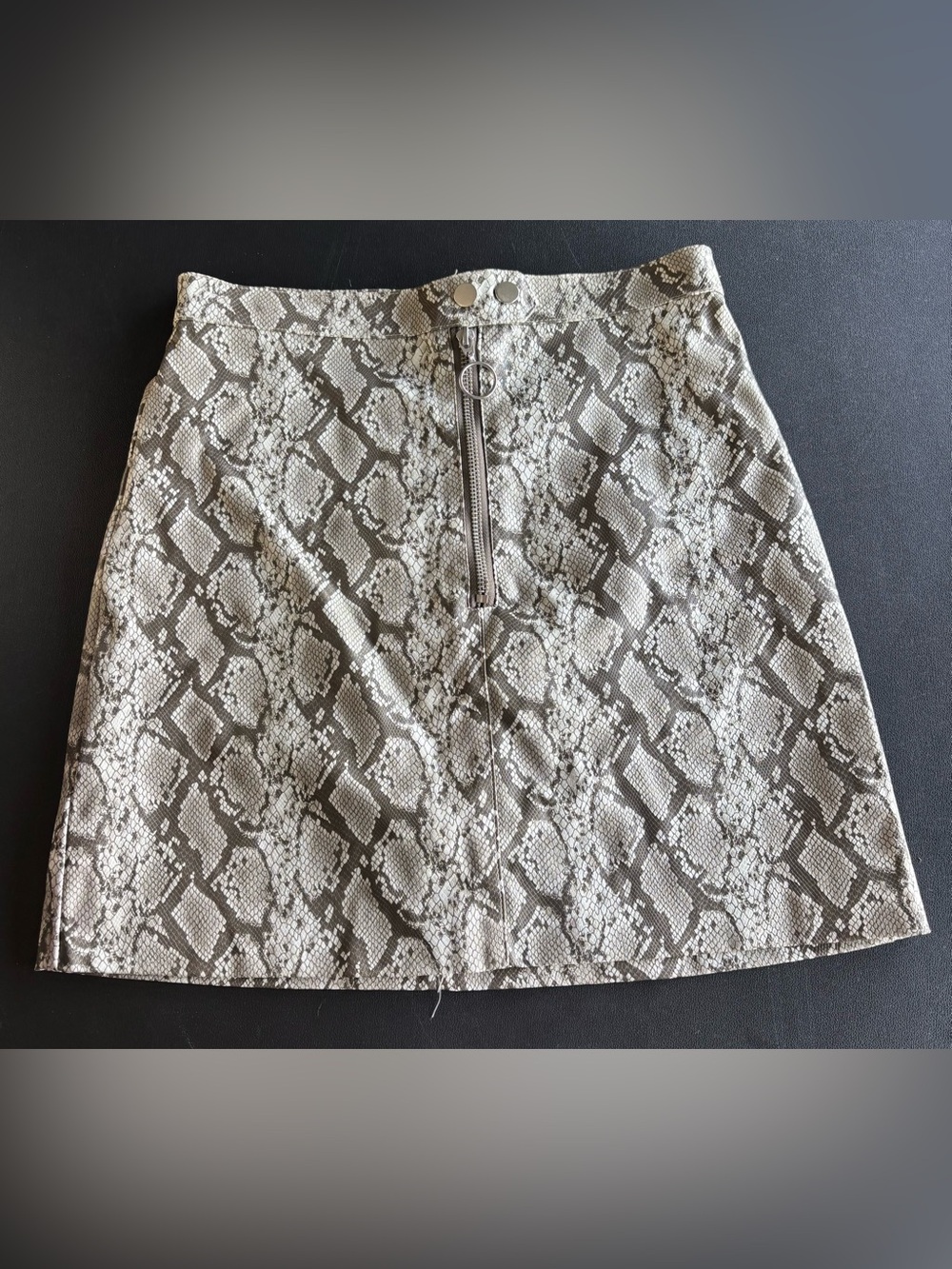 H&M Snake-Print Mini Skirt - Gray and Tan